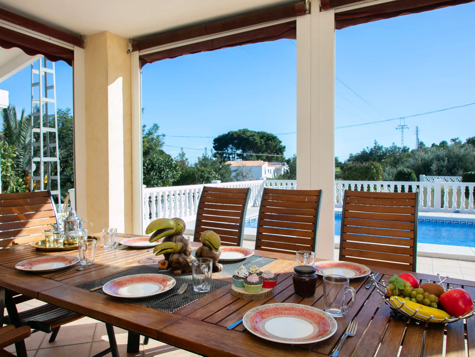 Mediterrane-Outside