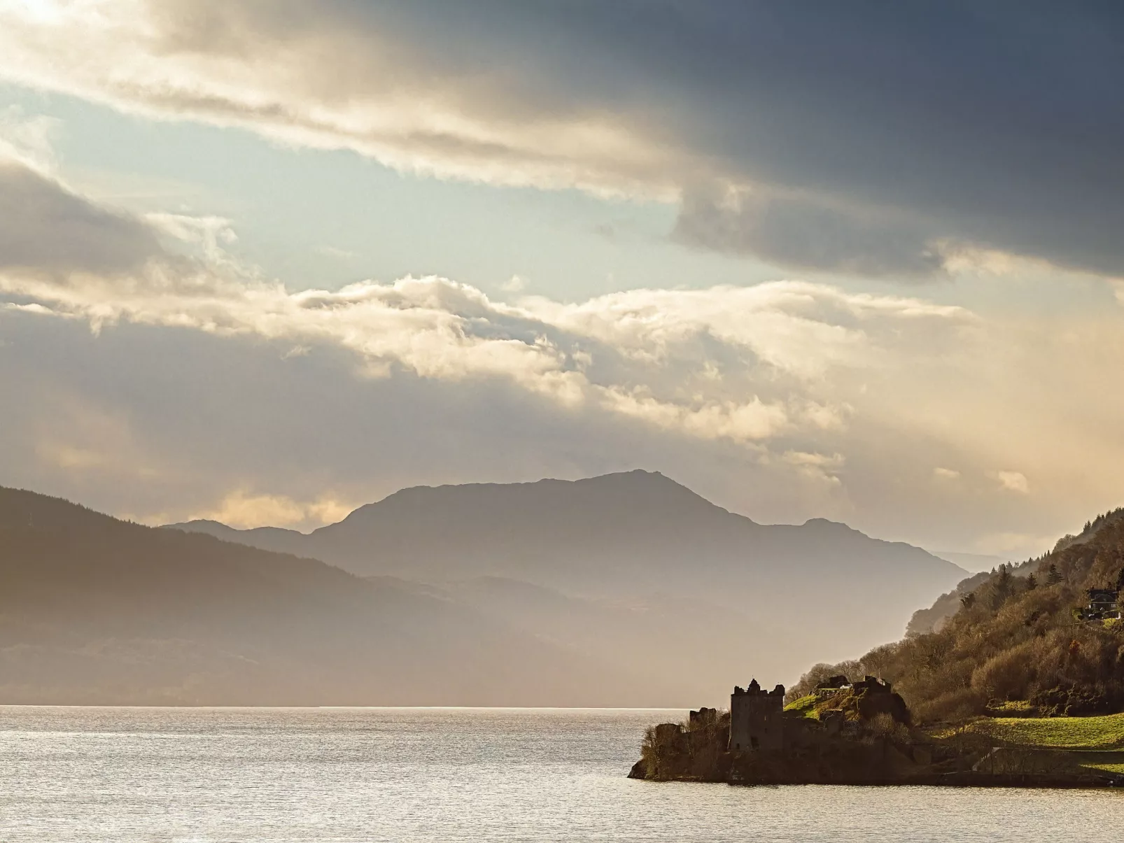 Loch Ness House-Area