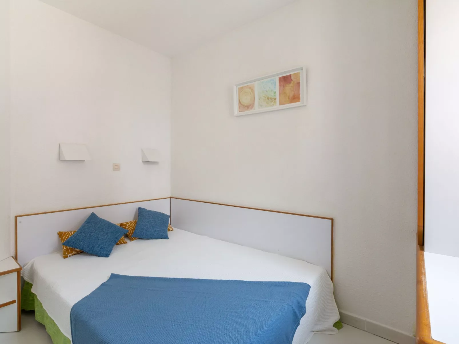 Le Village (C5 235)-Dedans