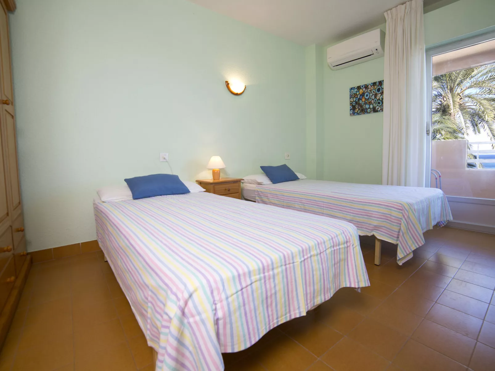 Voramar-Inside