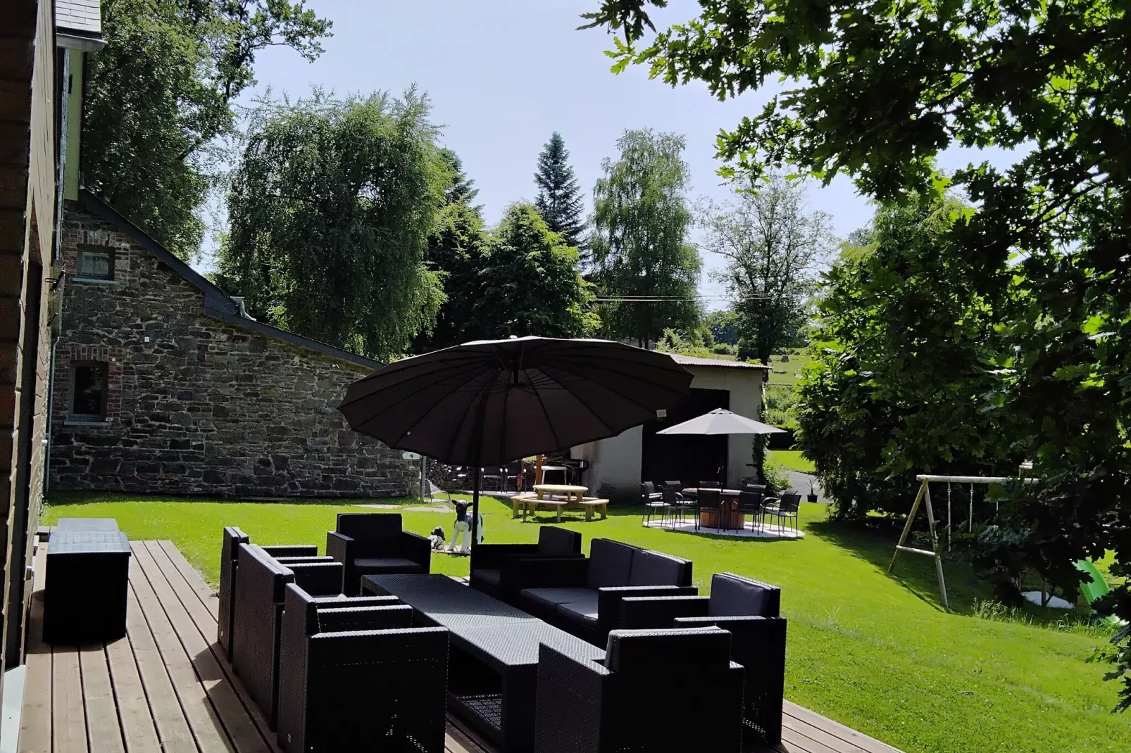 Superbe maison de vacances pour 15 adultes située à Champagne Le chêne et l'eau-Terrace balcony