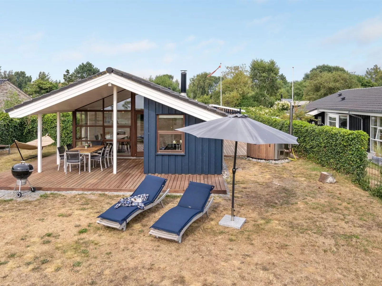 "Cathalina" - 75m from the sea-Outside