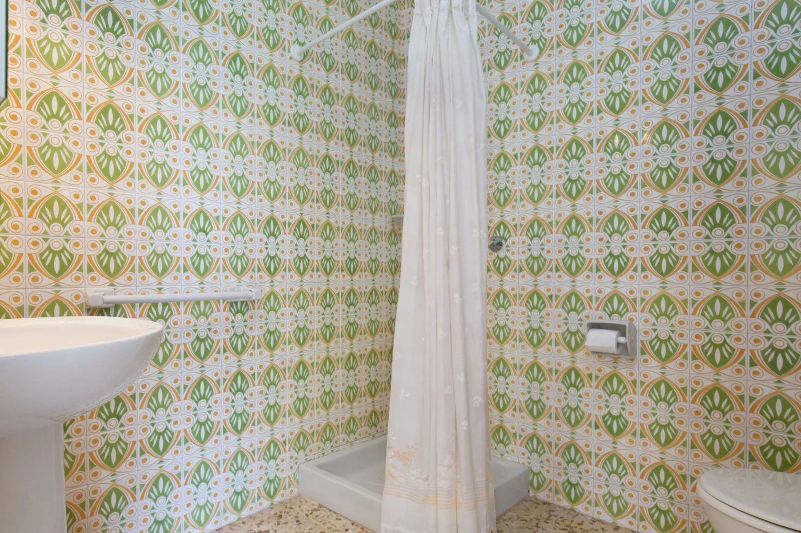 La Serella-Bathroom