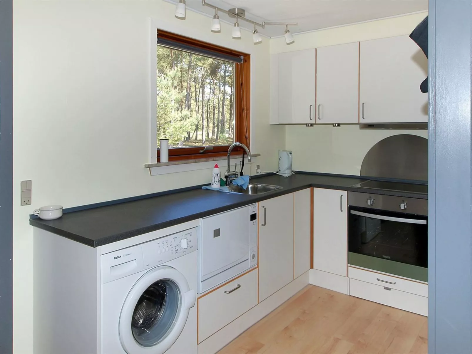 "Apelone" - 300m from the sea-Drinnen
