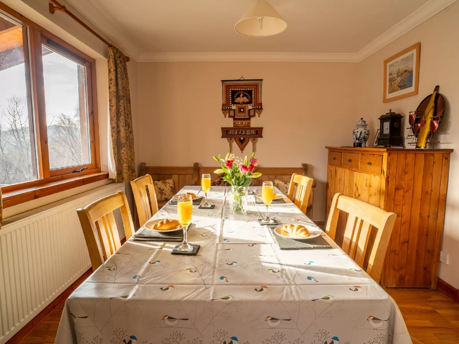 Ceilidhtail Cottage-Inside