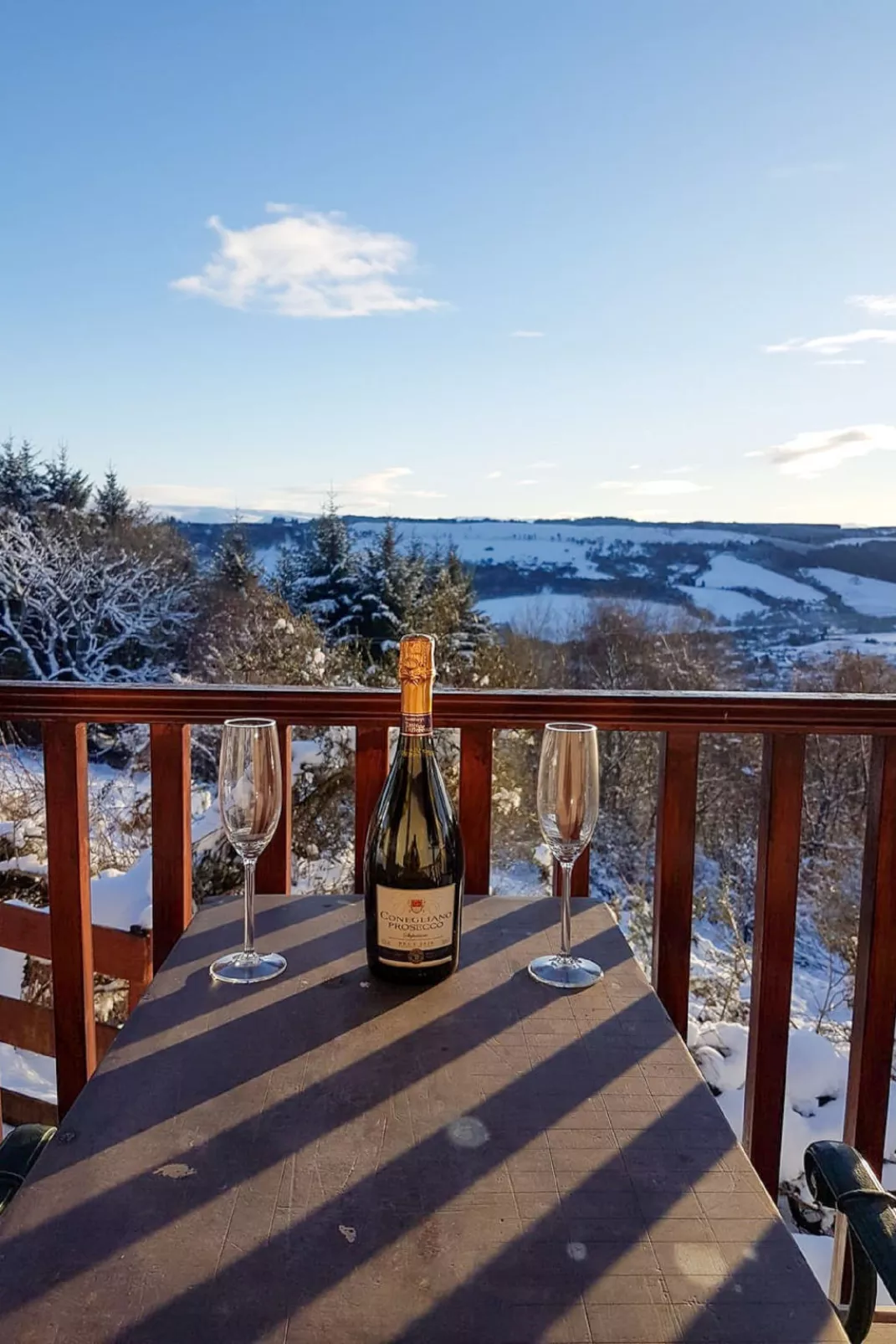 Ceilidhtail Cottage-Outside