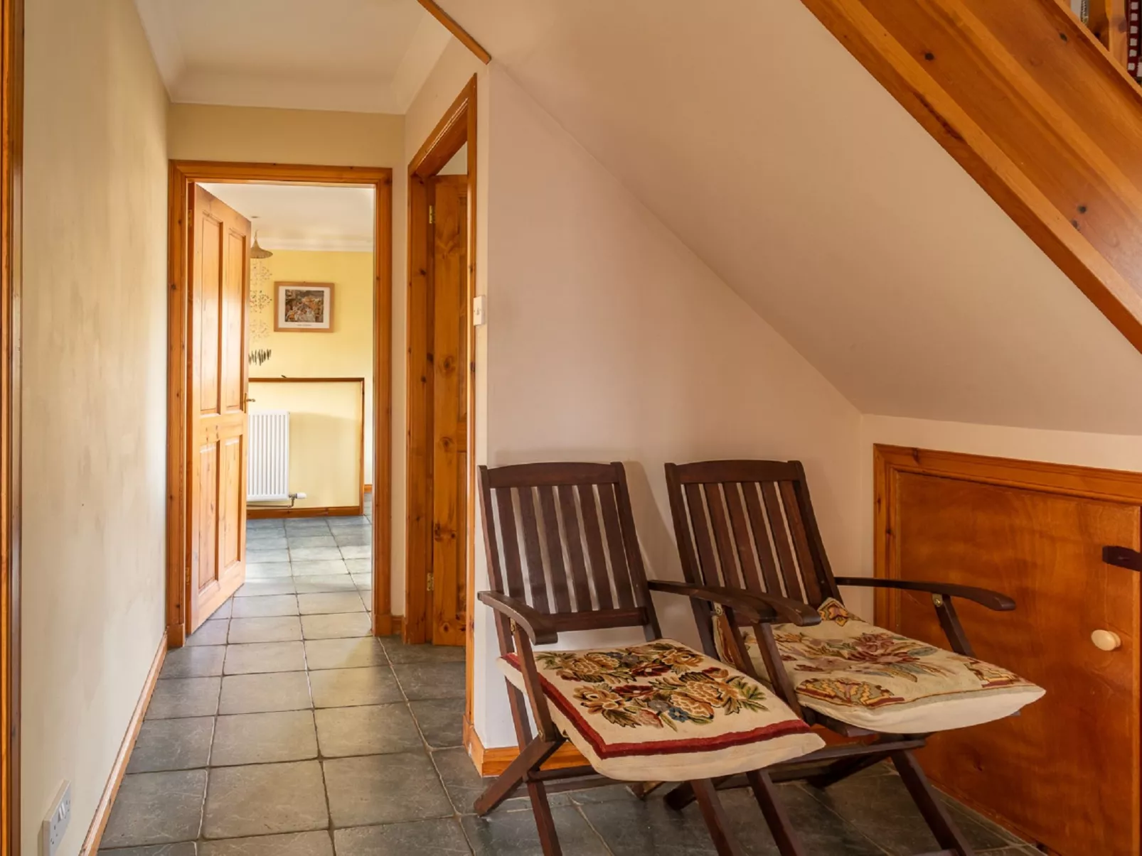 Ceilidhtail Cottage-Inside