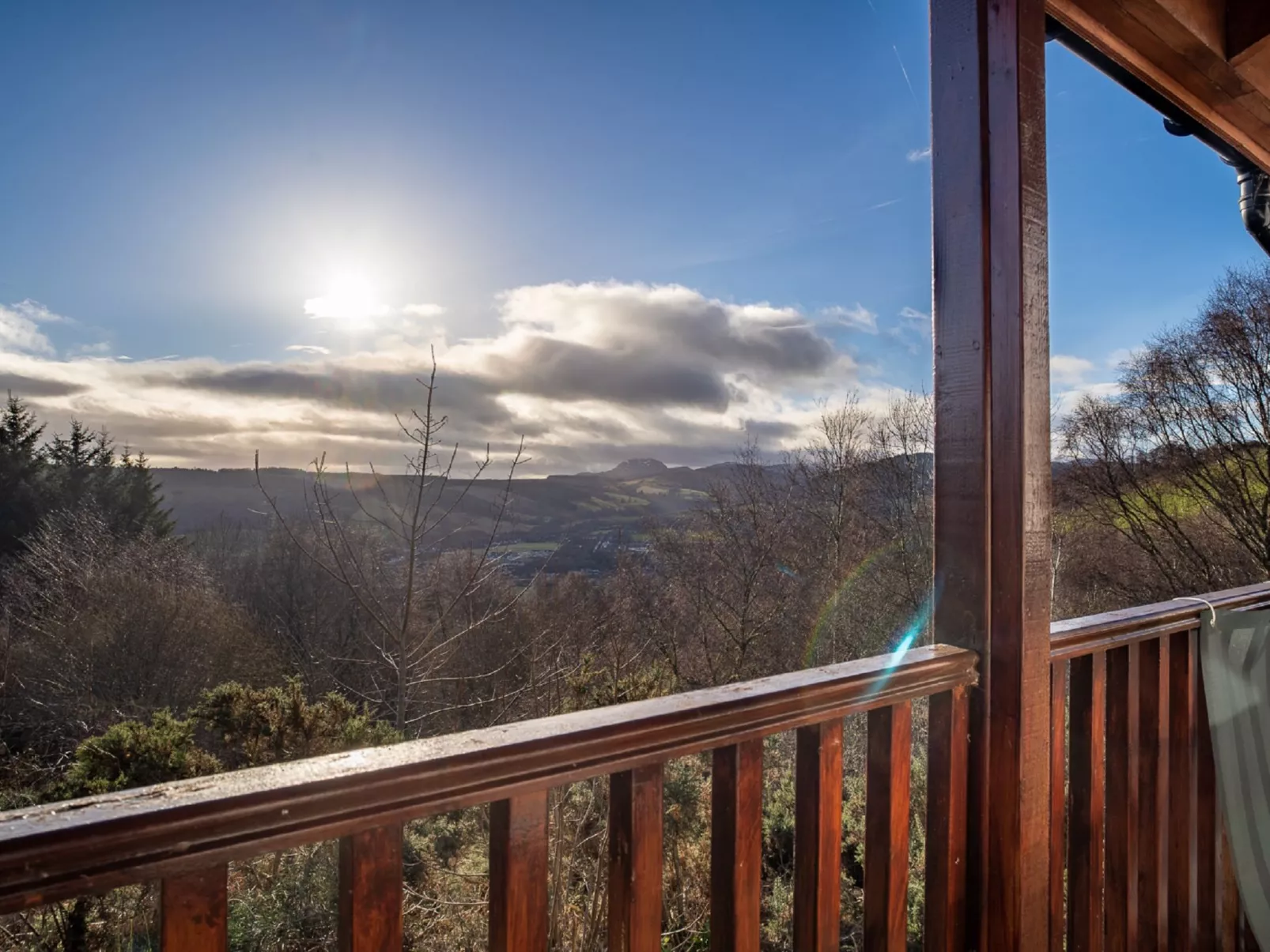 Ceilidhtail Cottage-Outside