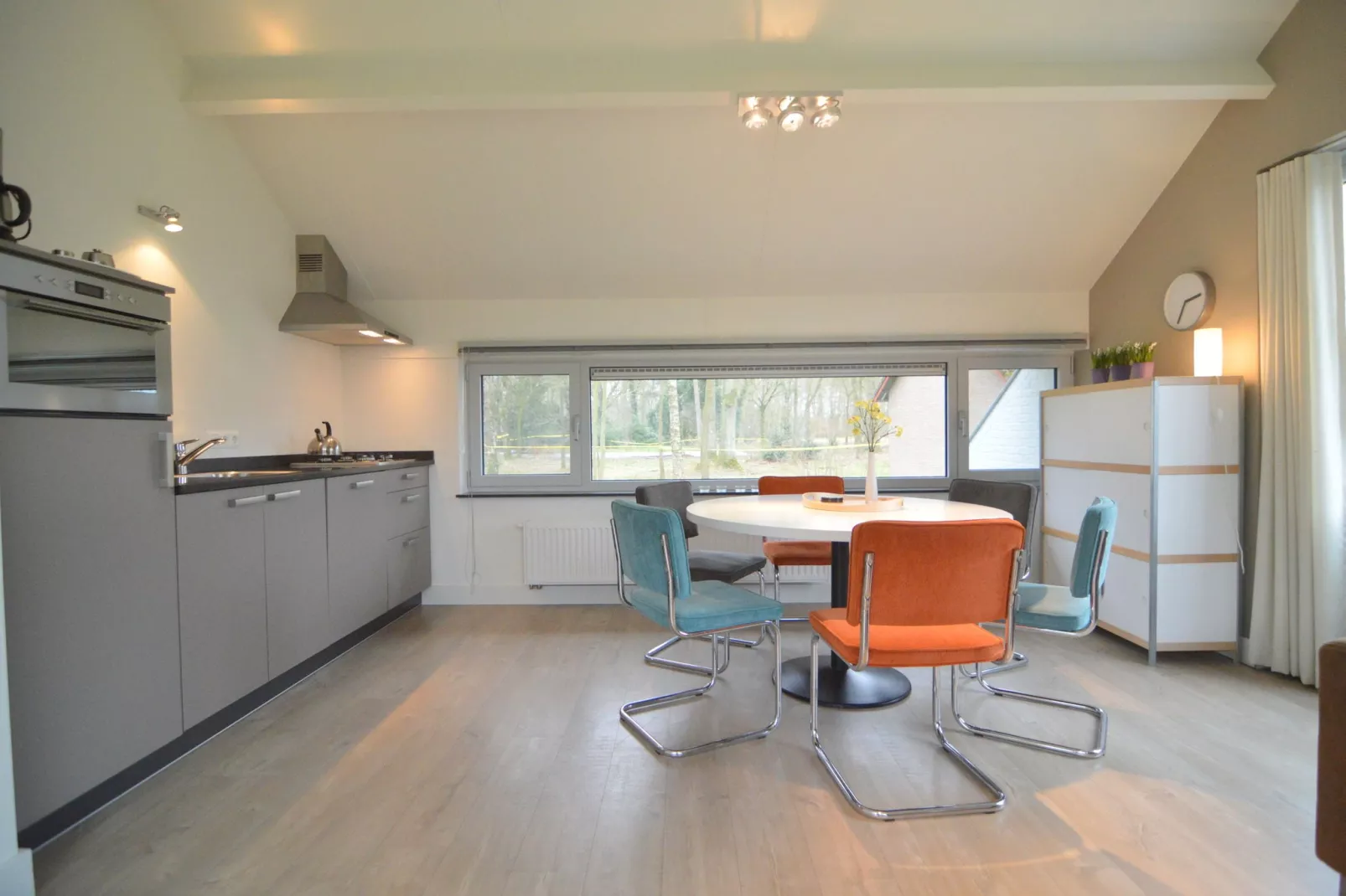 Bungalow 5-Kitchen