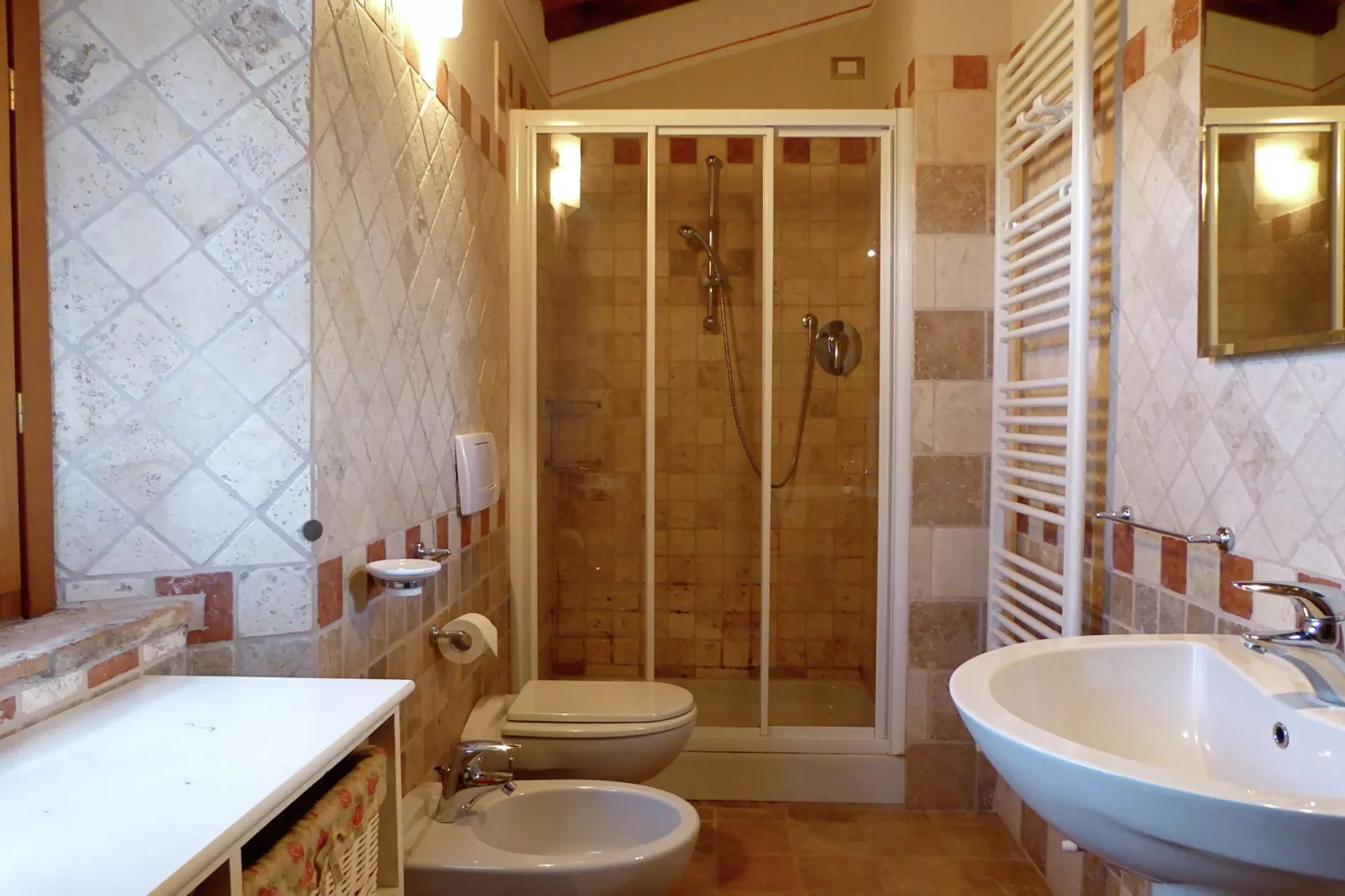 Salice Sei-Bathroom