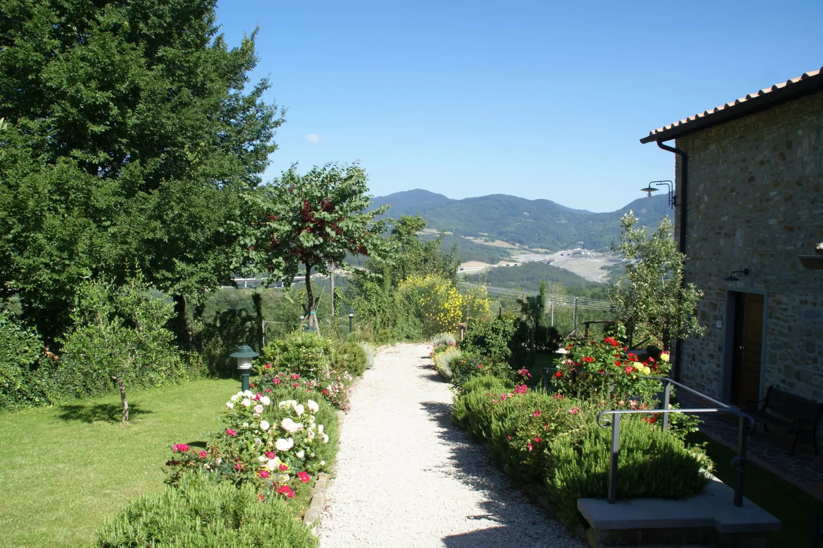 Salice Sei-Gardens summer
