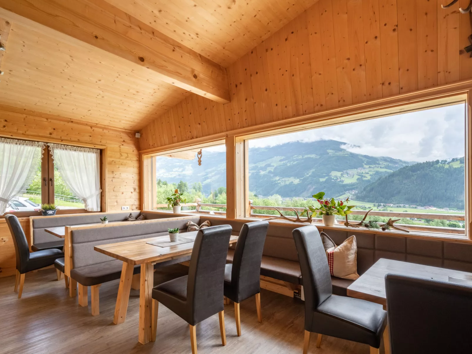 Talbach-Inside