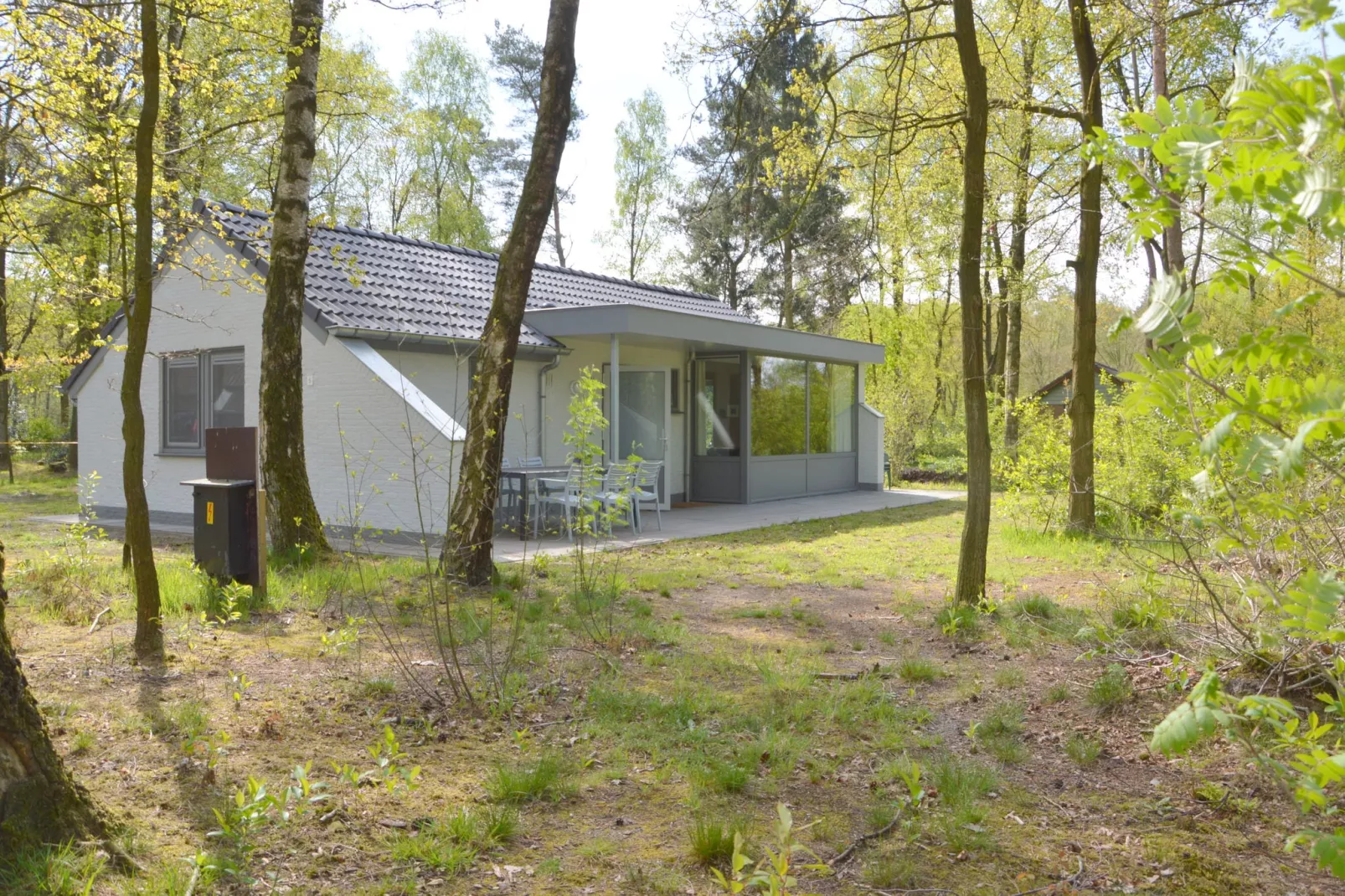 Bungalow 5-Gardens summer