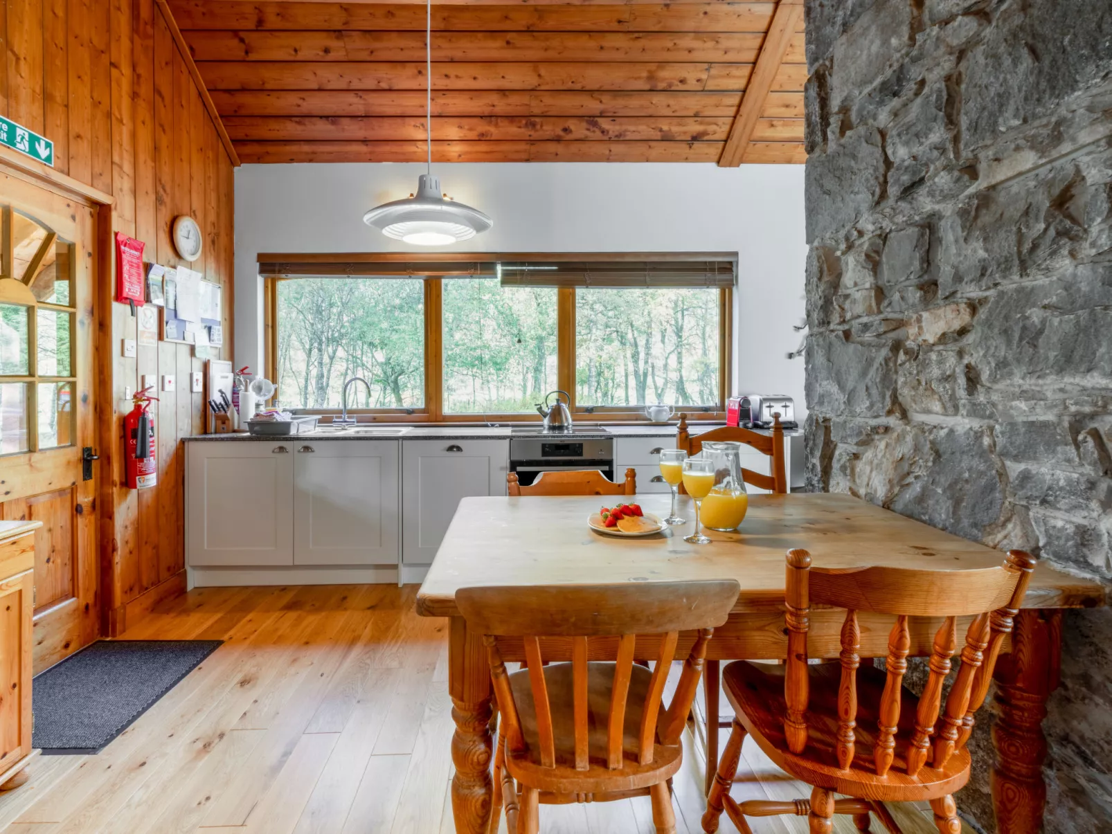 Kerrow Cottage-Inside