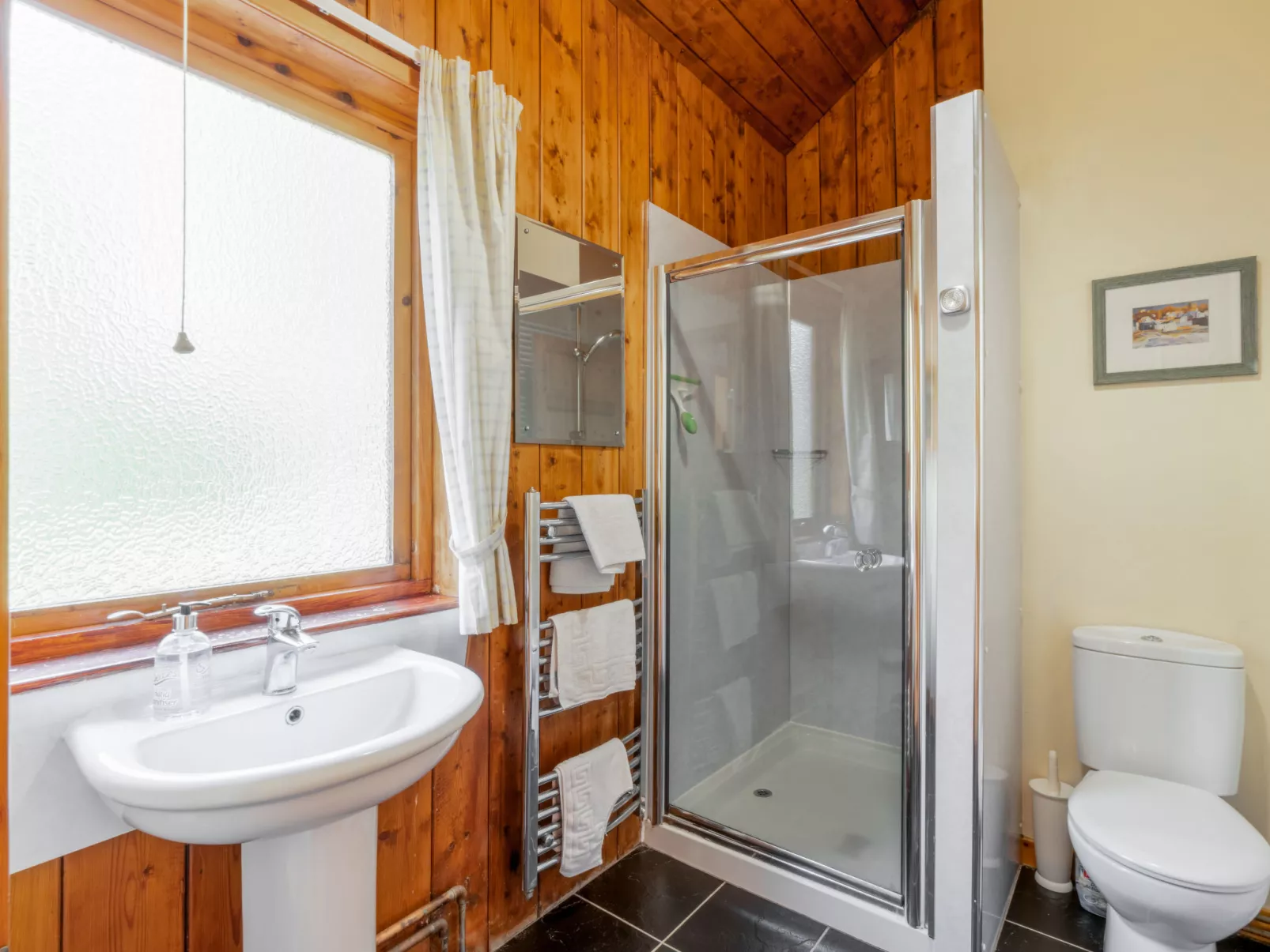 Kerrow Cottage-Inside