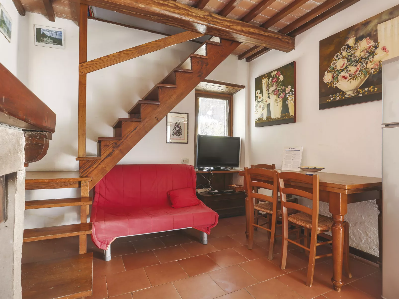 Castagneto-Inside