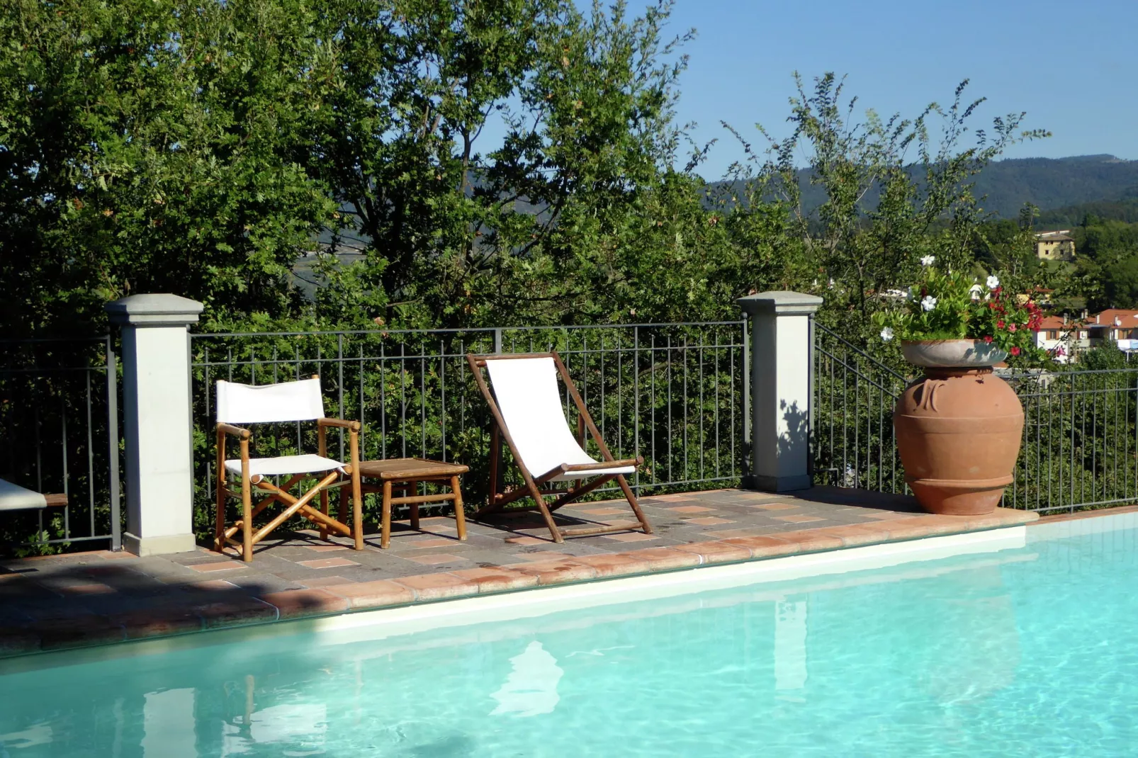 Noce Sette-Pool