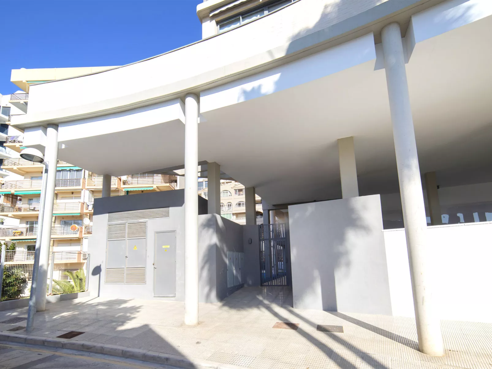 Isea Calpe 04-Draußen