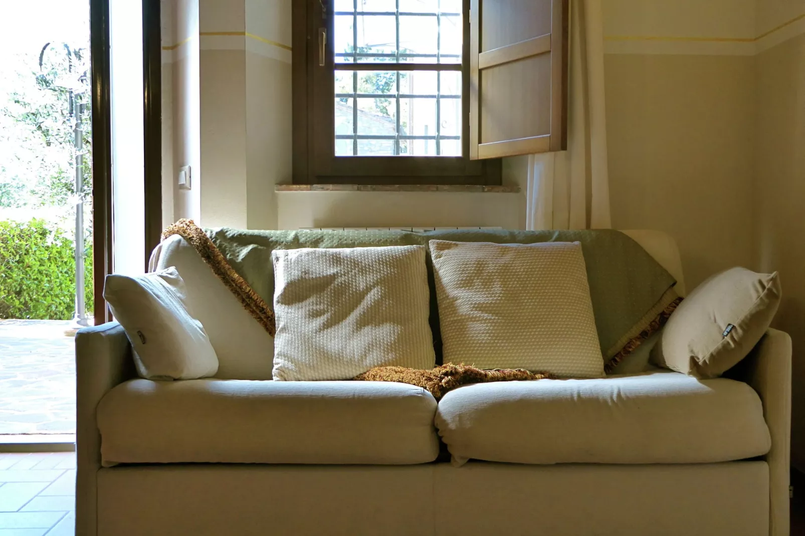 Noce Sette-Living room