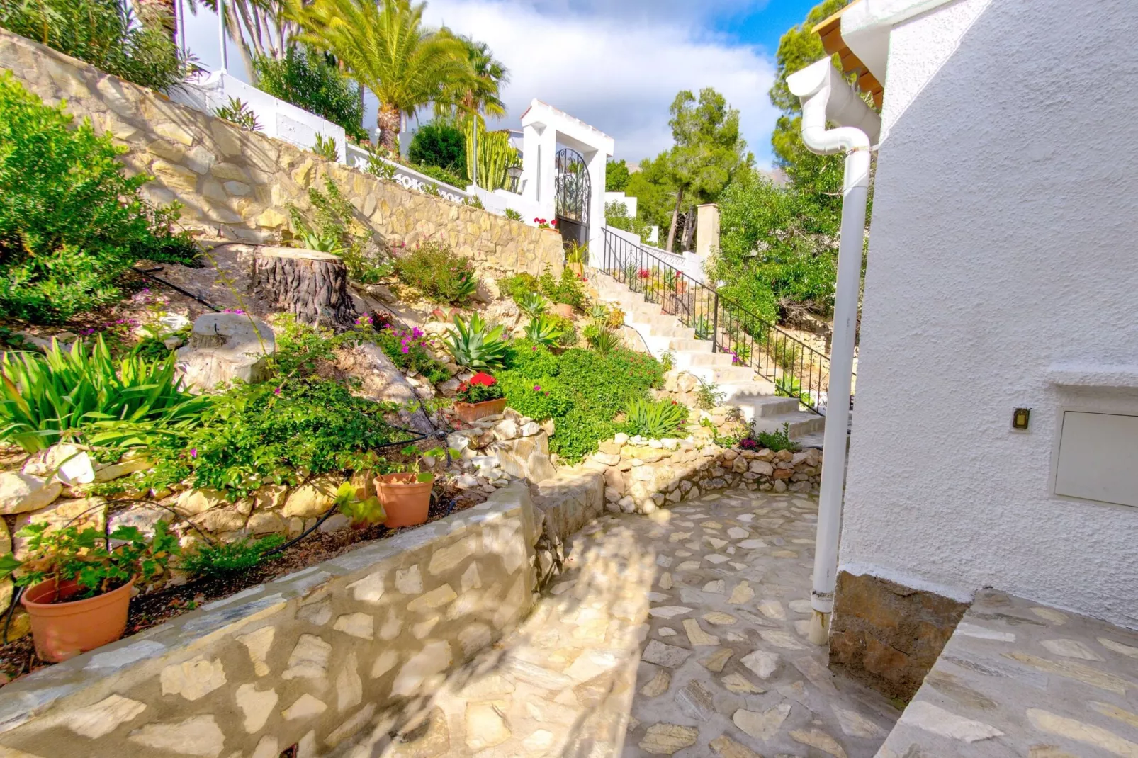 Casa Sabina-Gardens summer