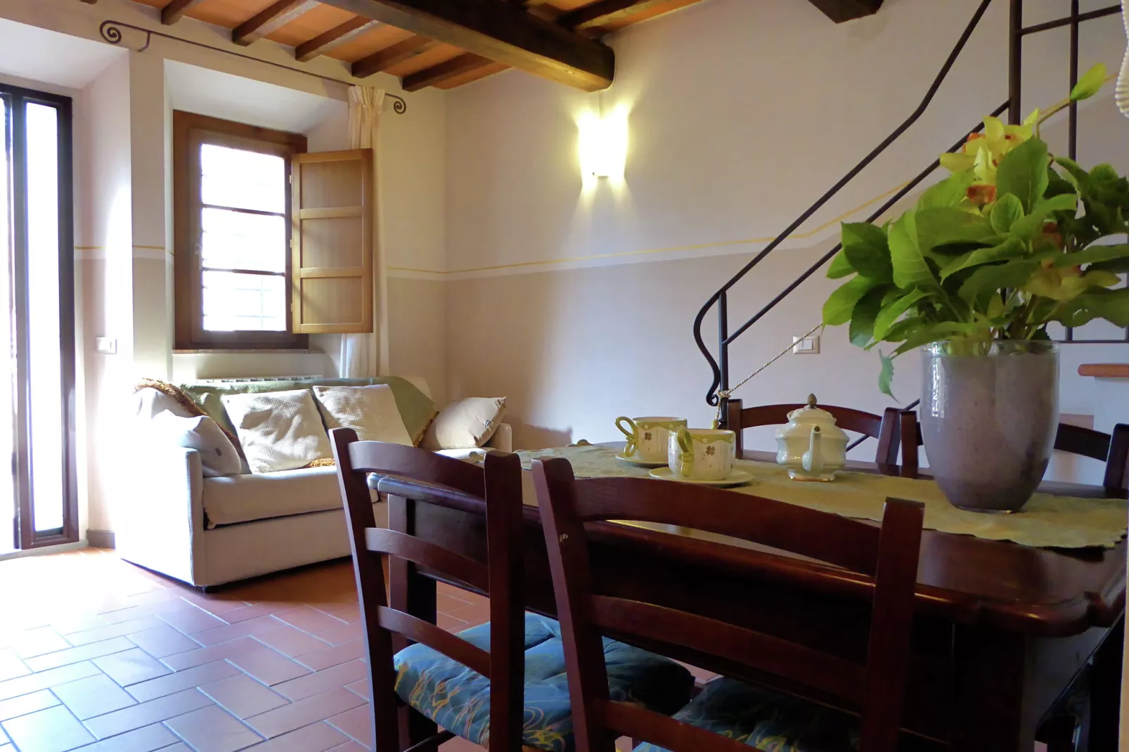 Noce Sette-Living room