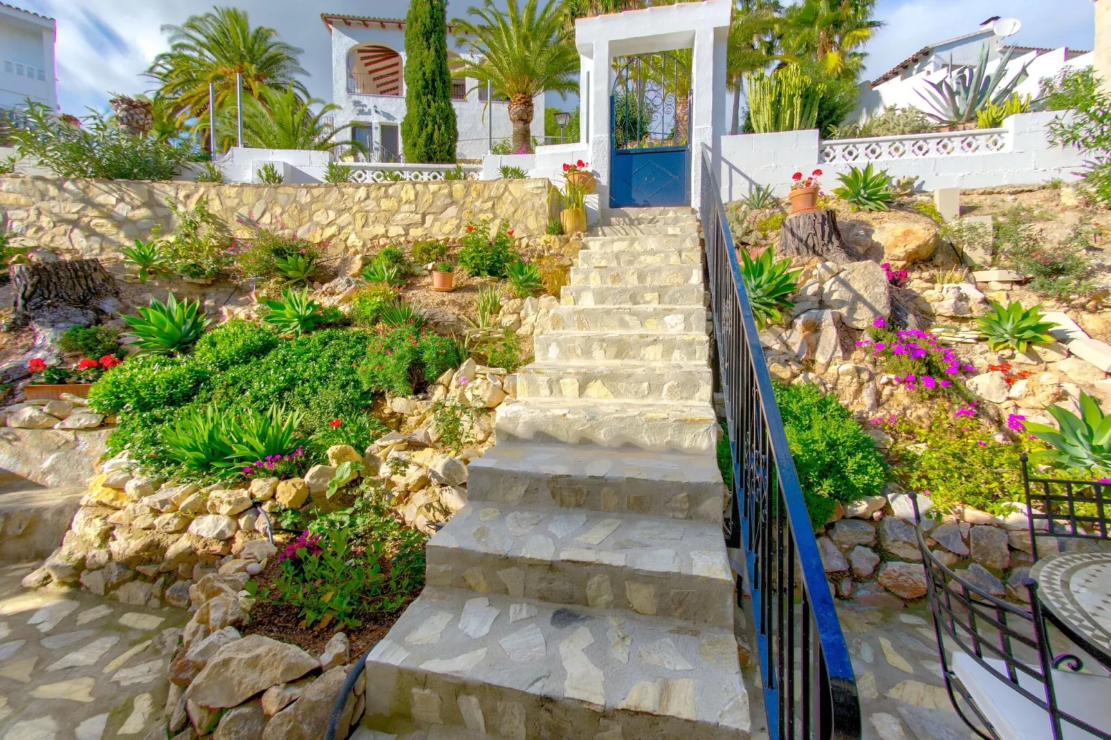 Casa Sabina-Gardens summer