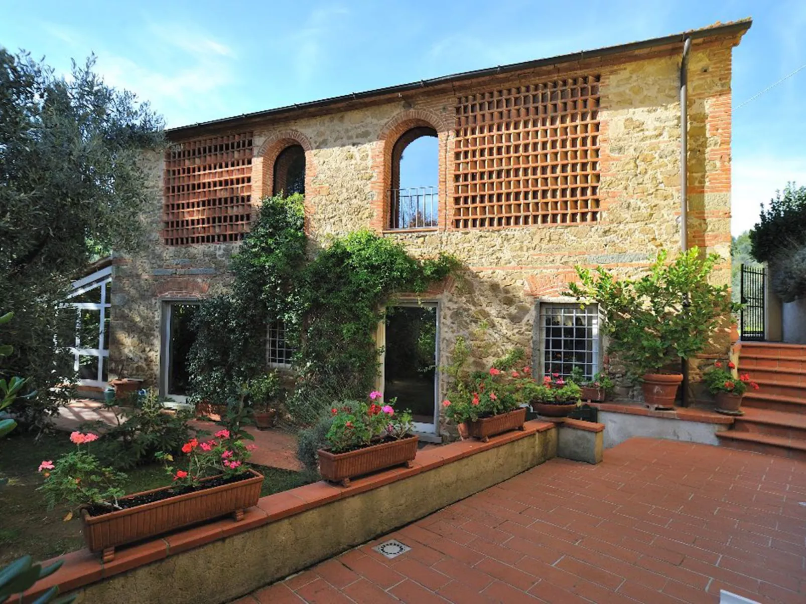 Tenuta San Lazzaro-Dehors