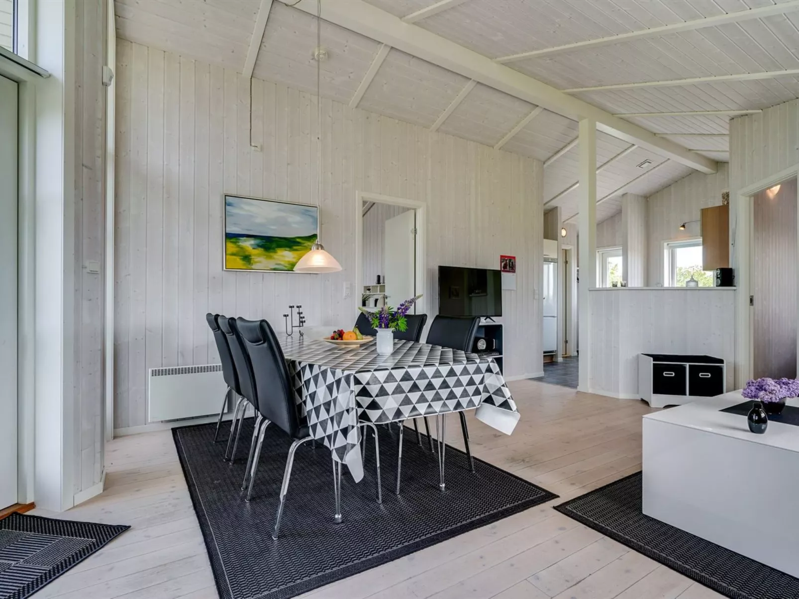 "Gustava" - 700m from the sea-Inside