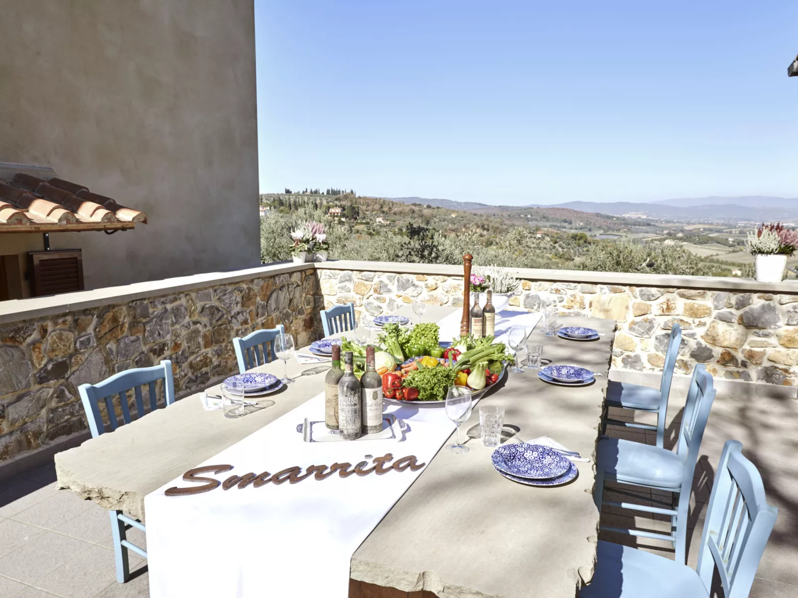 Borgo Carradori-Outside