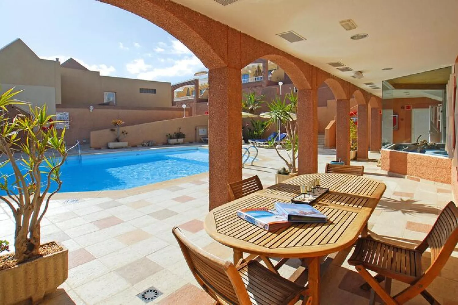 Monte Solana Confort-Pool