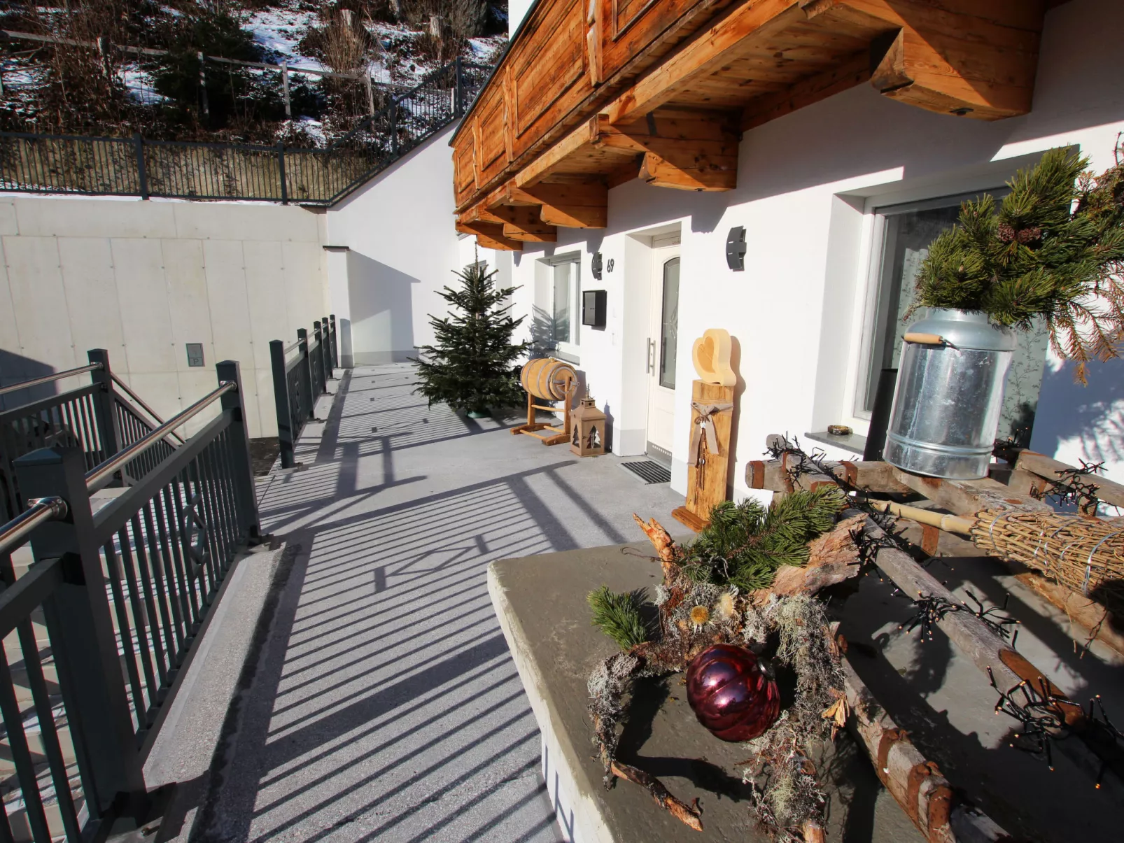 Waldeck 3-Outside