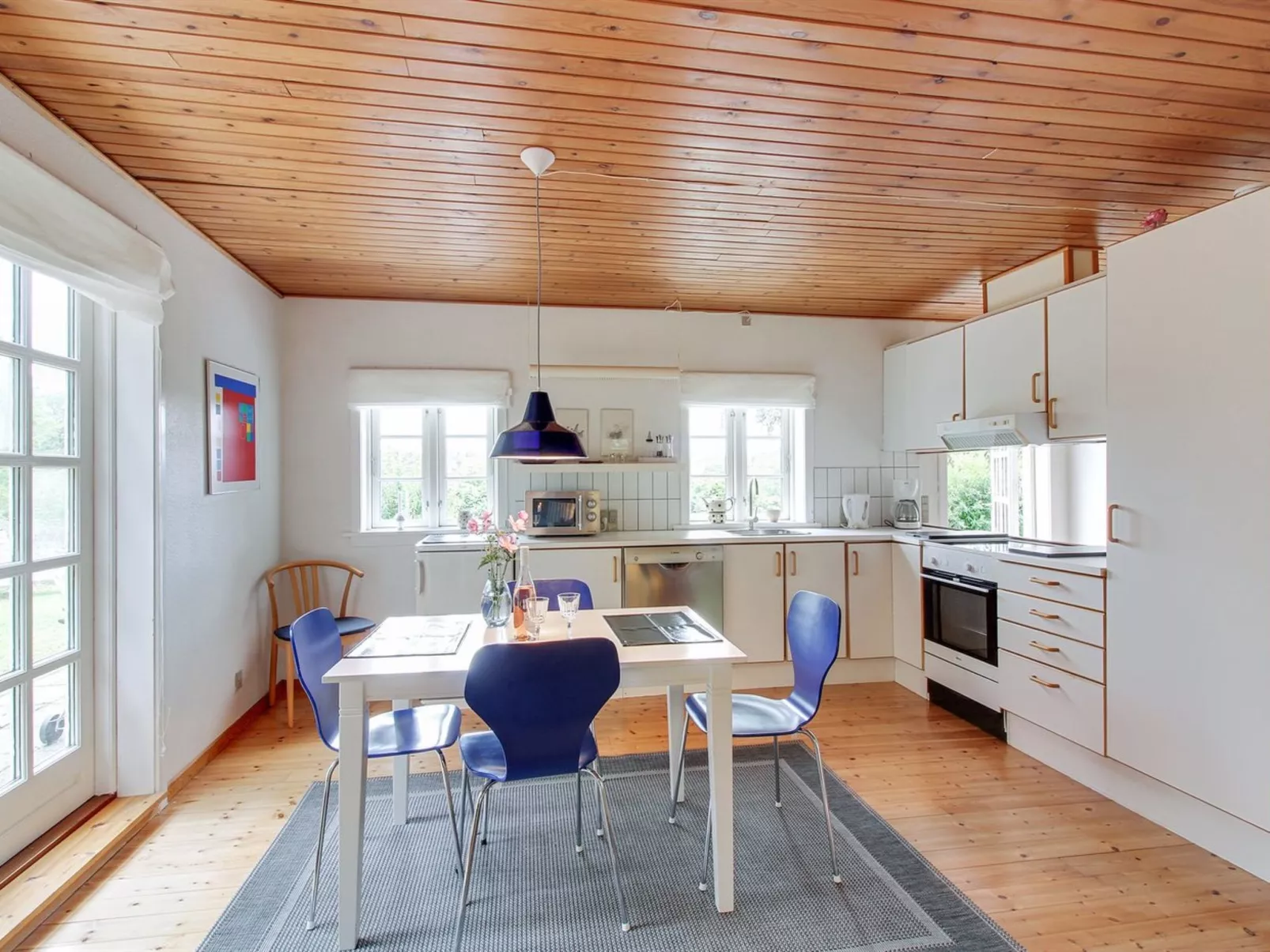"Kristine" - 4km from the sea-Drinnen