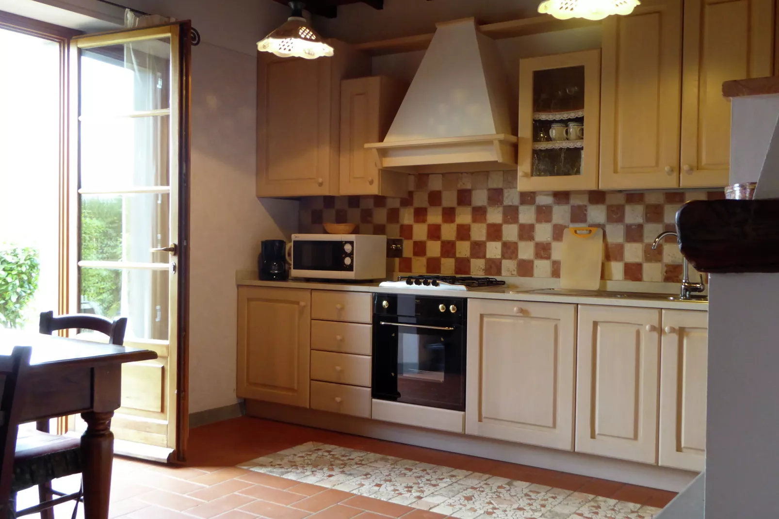 Nocciolo Uno-Kitchen