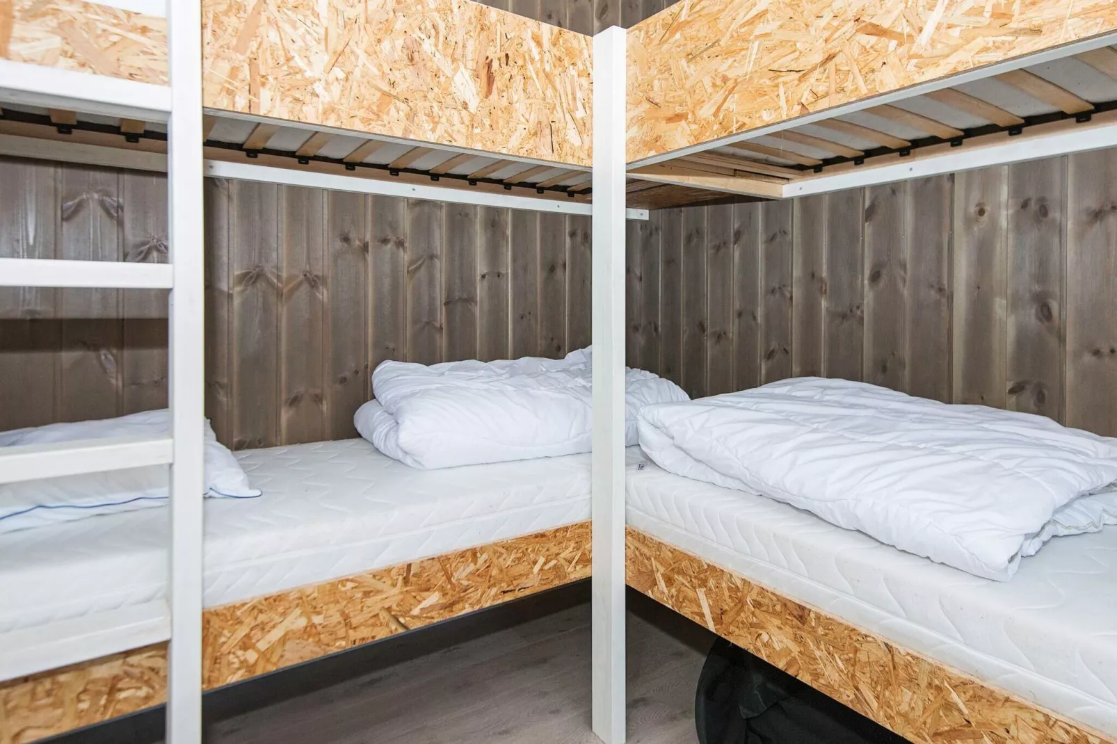 8 person holiday home in Juelsminde-Indoor