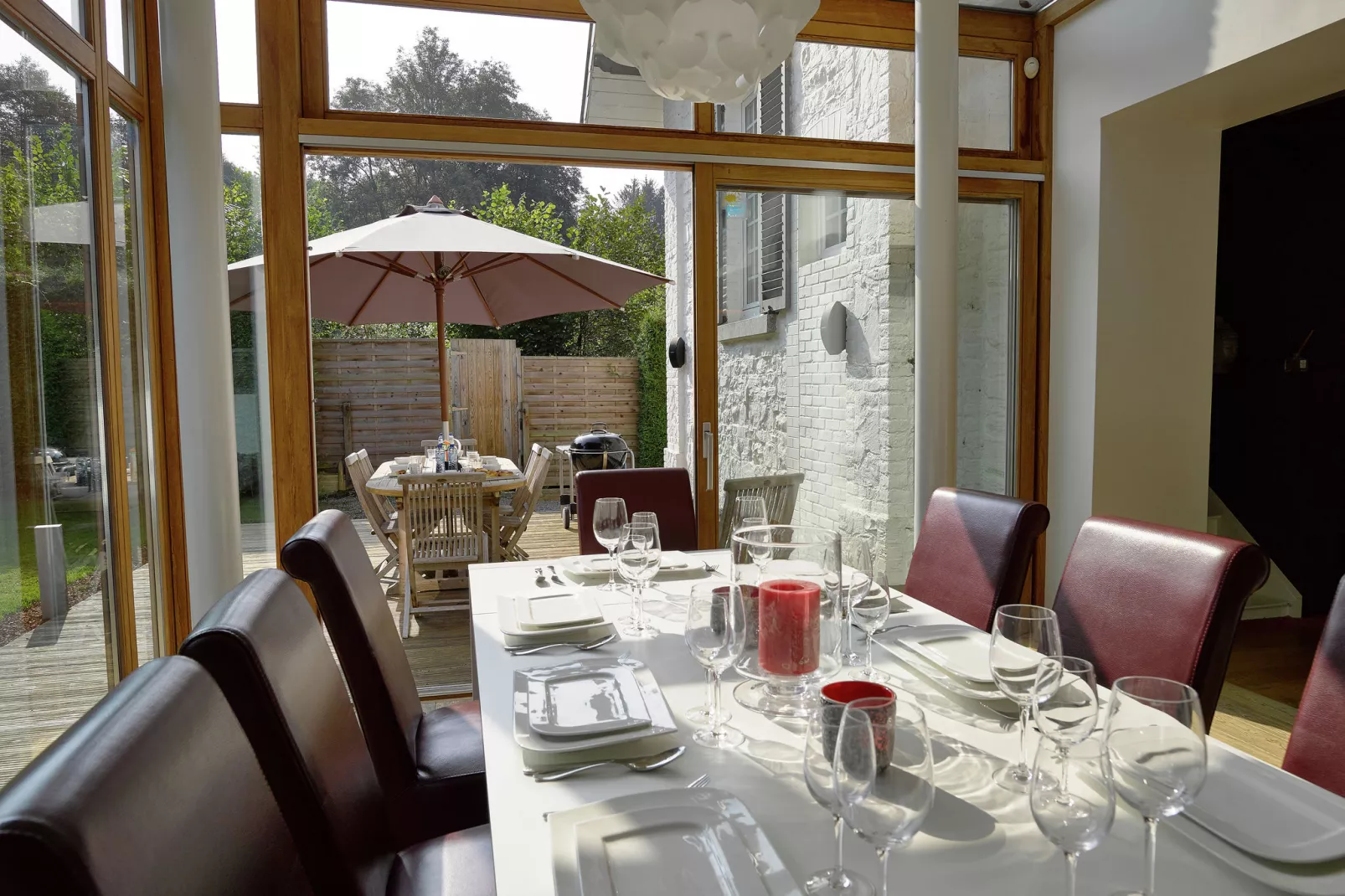 Villa White-Dining room