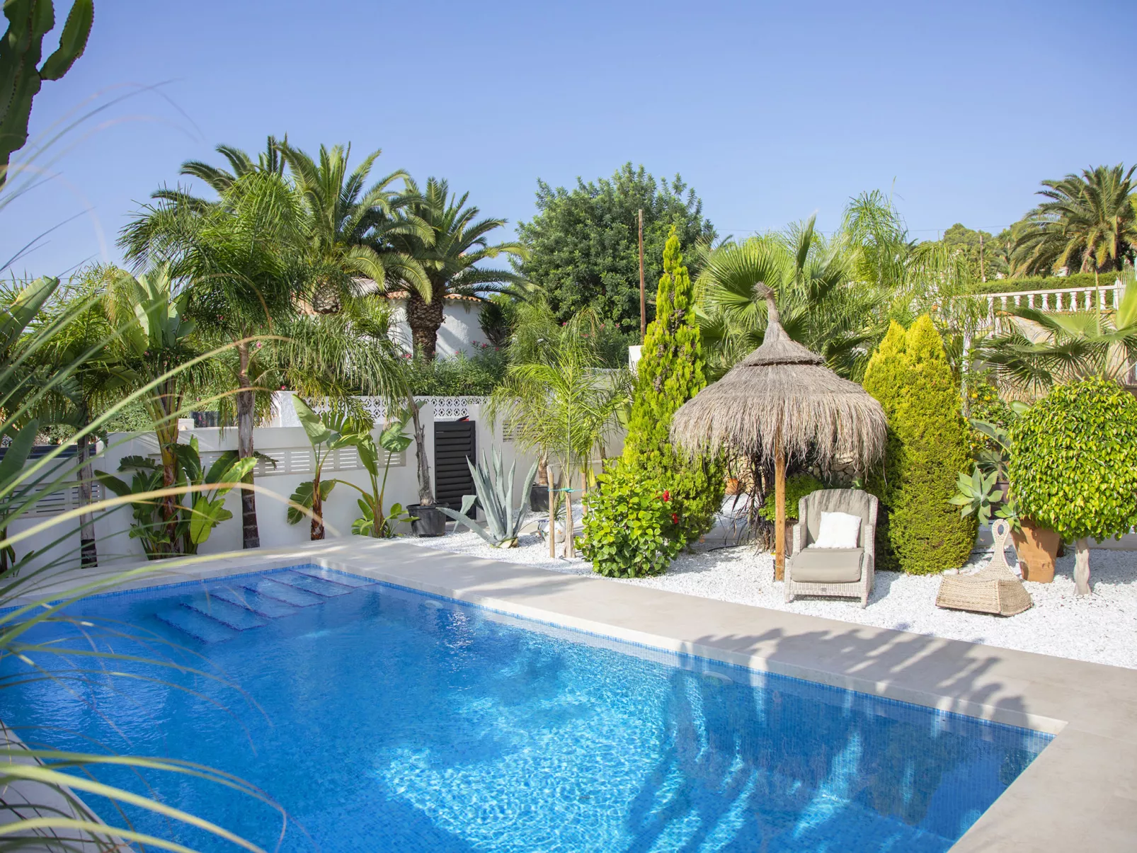 Verano-Outside