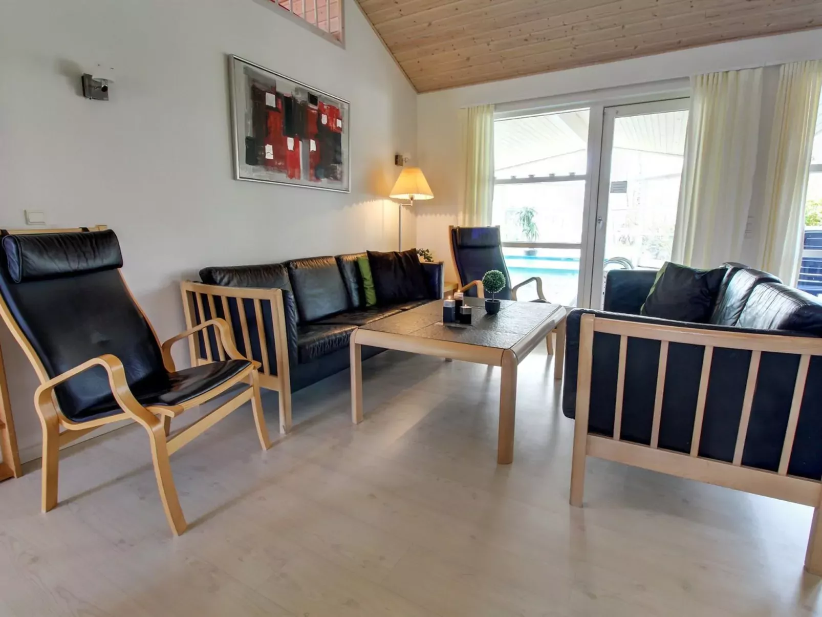 "Börje" - 600m from the sea-Drinnen