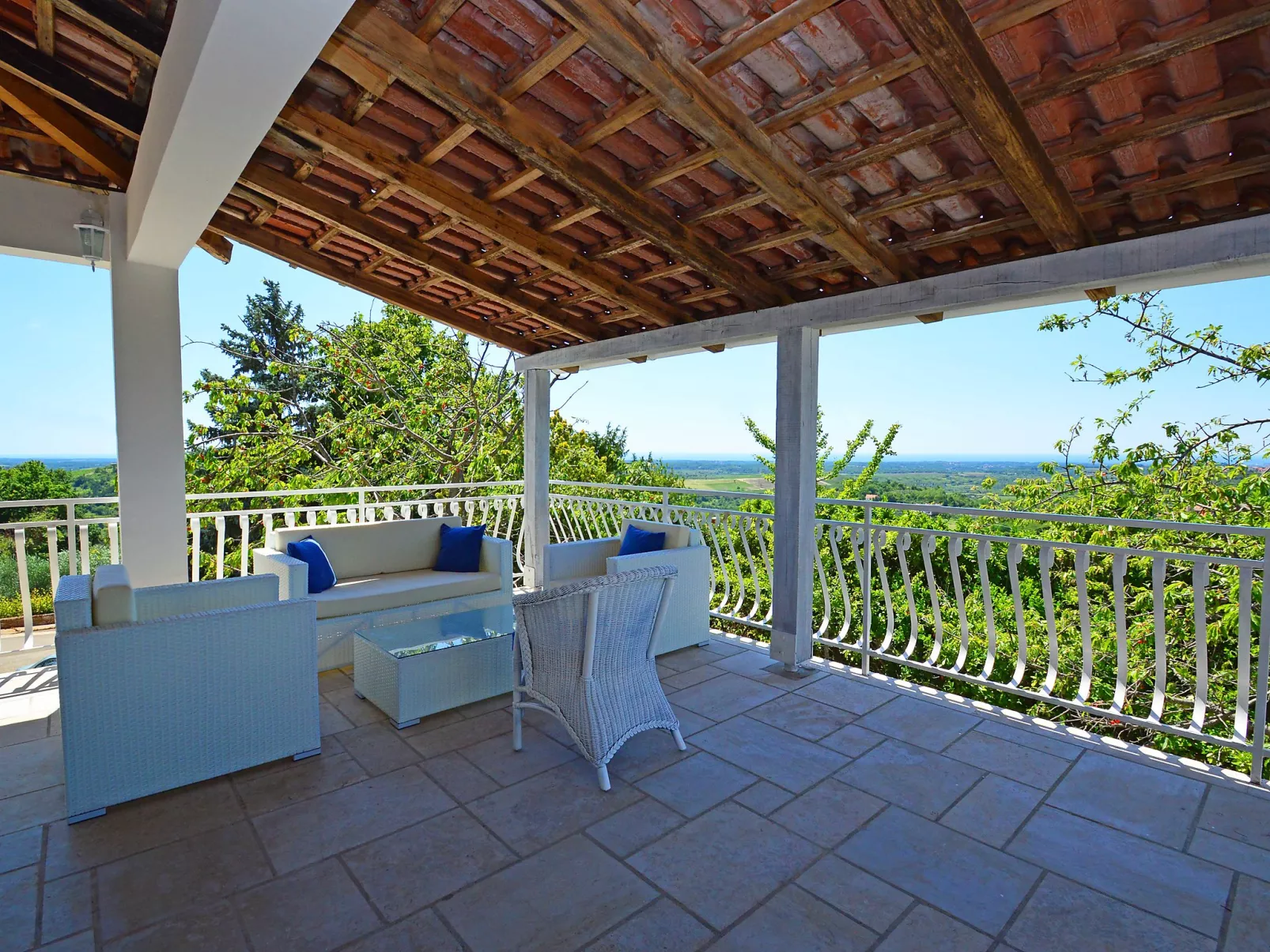 Villa Hill-Dehors