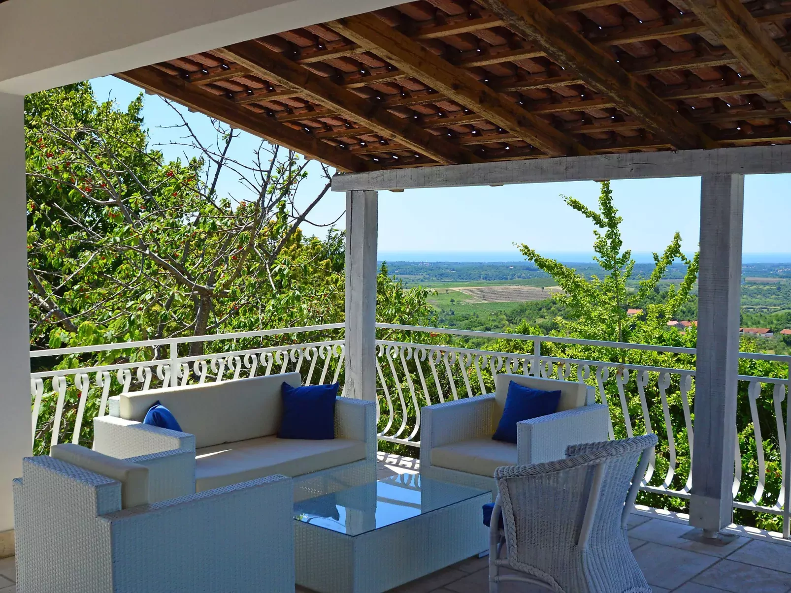 Villa Hill-Dehors