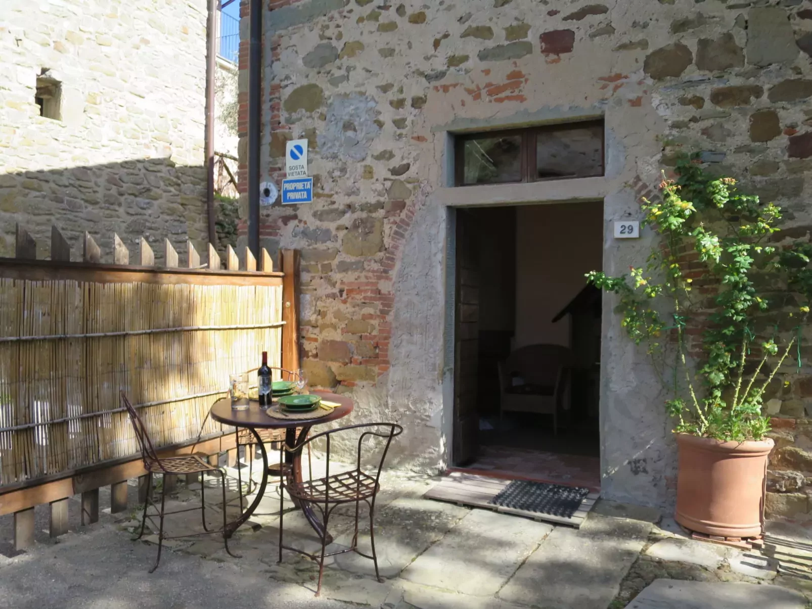 Borgo La Cella-Dehors