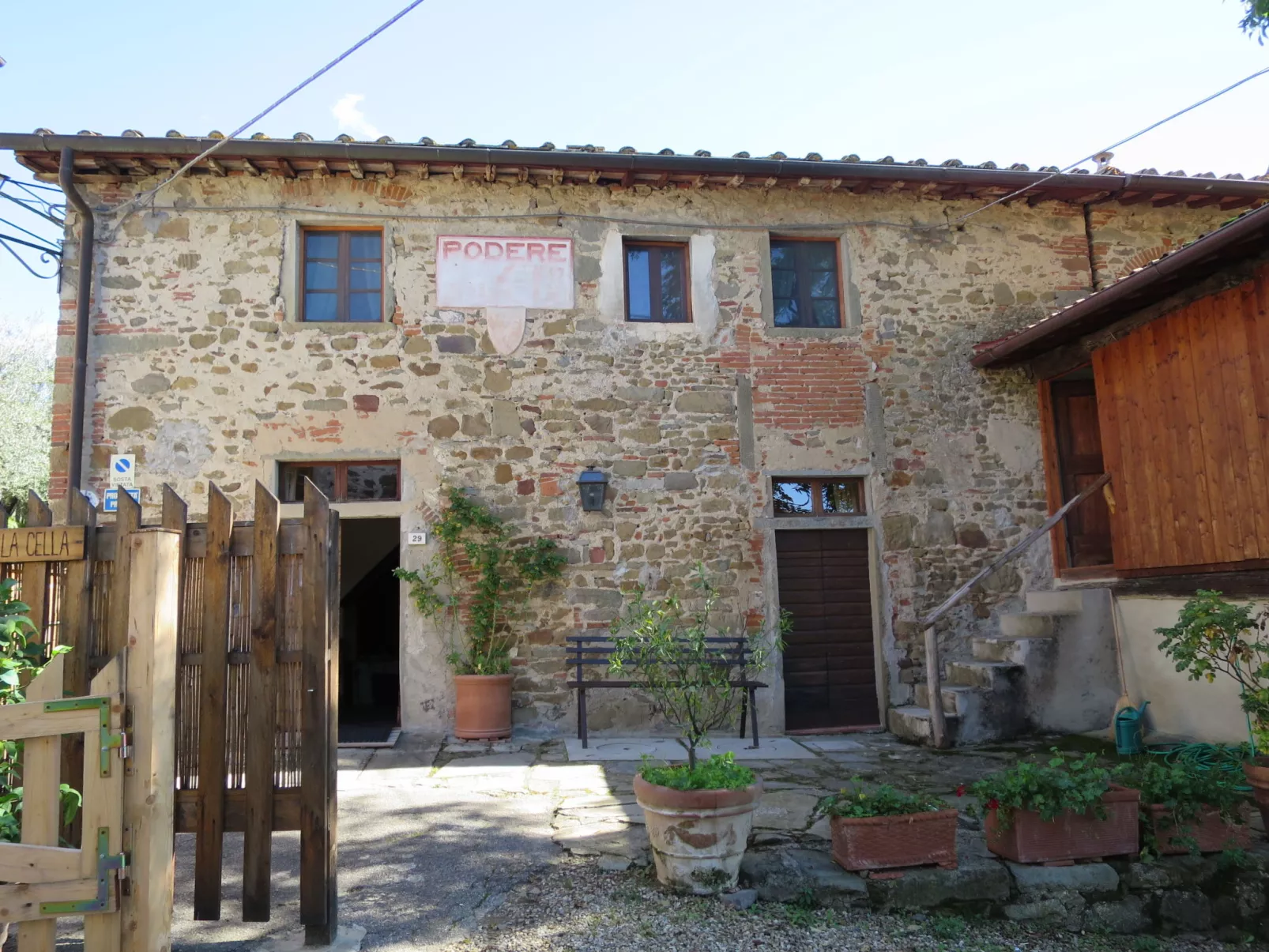 Borgo La Cella-Dehors