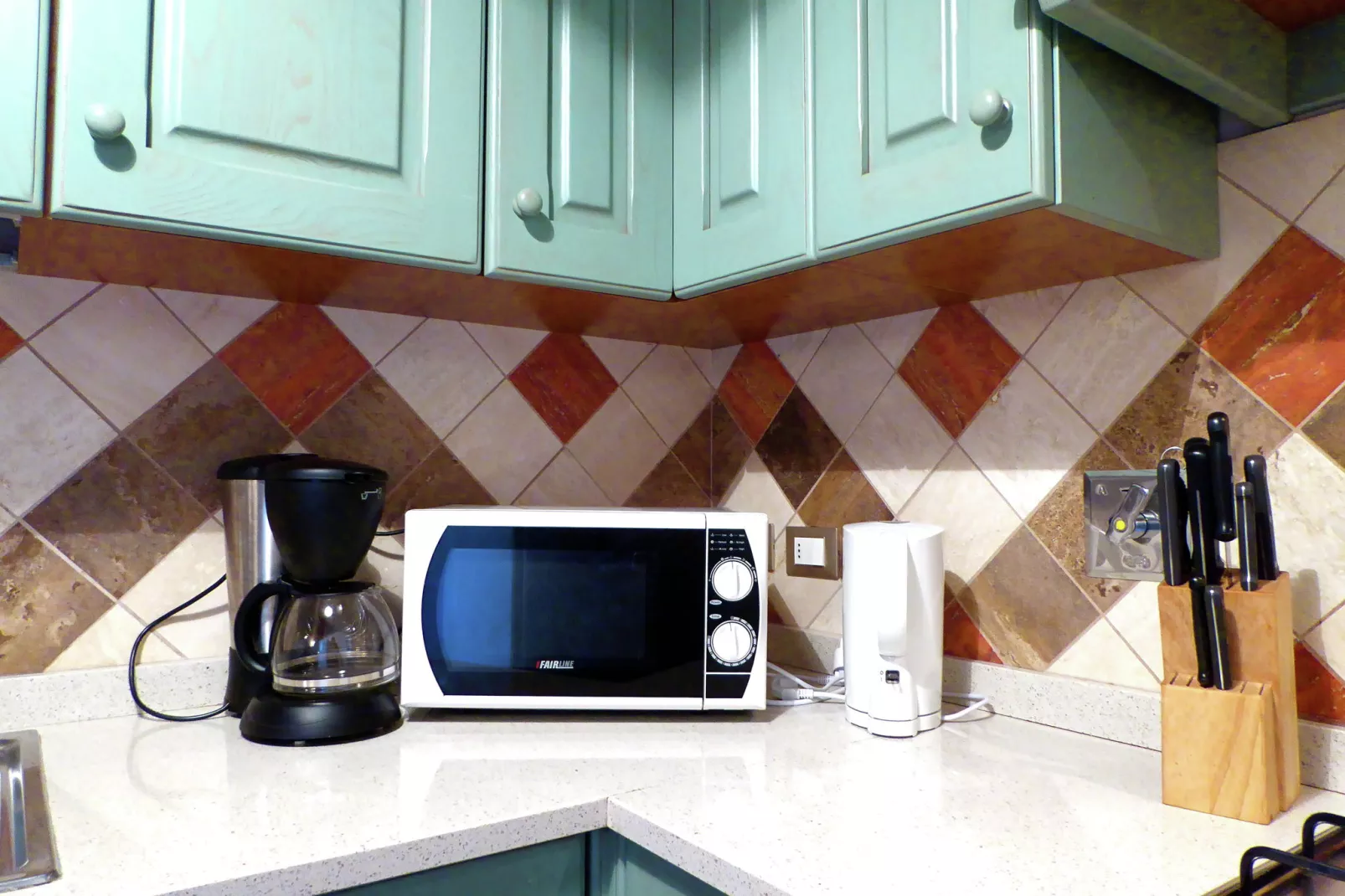 Leccio Due-Kitchen