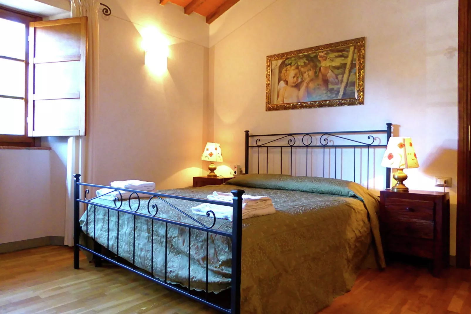 Leccio Due-Bedroom