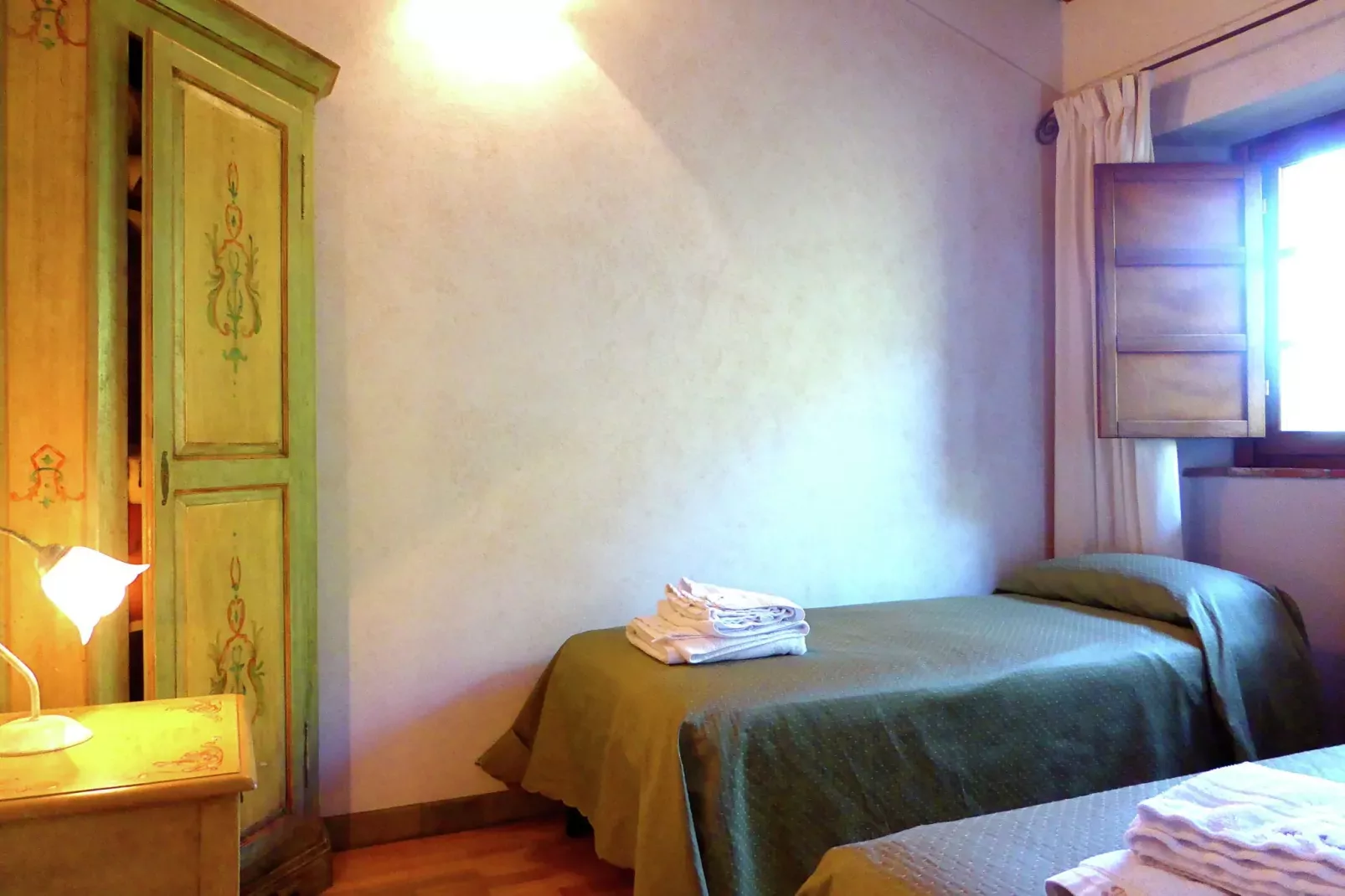 Leccio Due-Bedroom