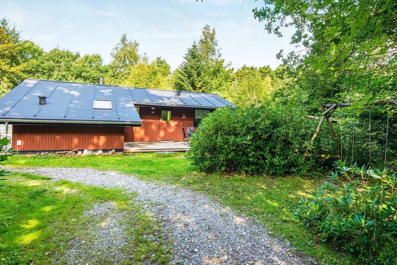 Tranquil Lakeside Retreat in Ry-By Traum-View