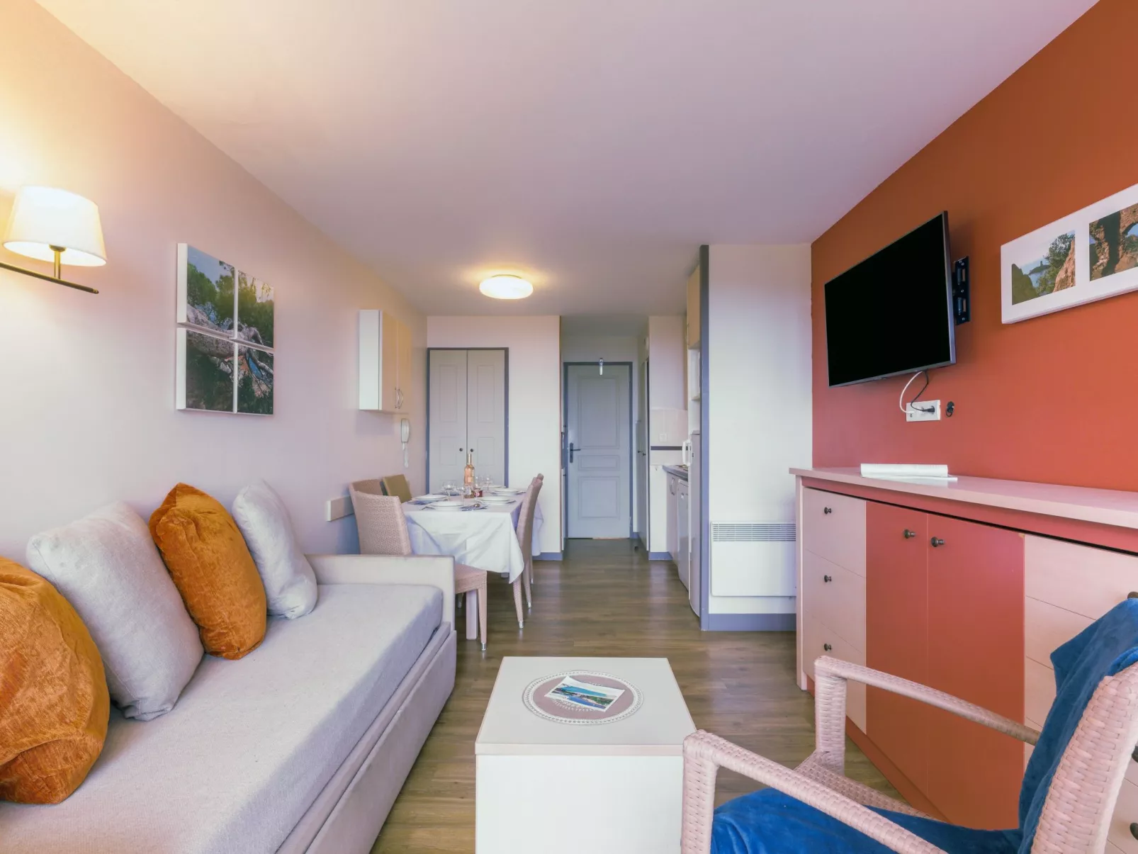 L'Esquinade (P3 213)