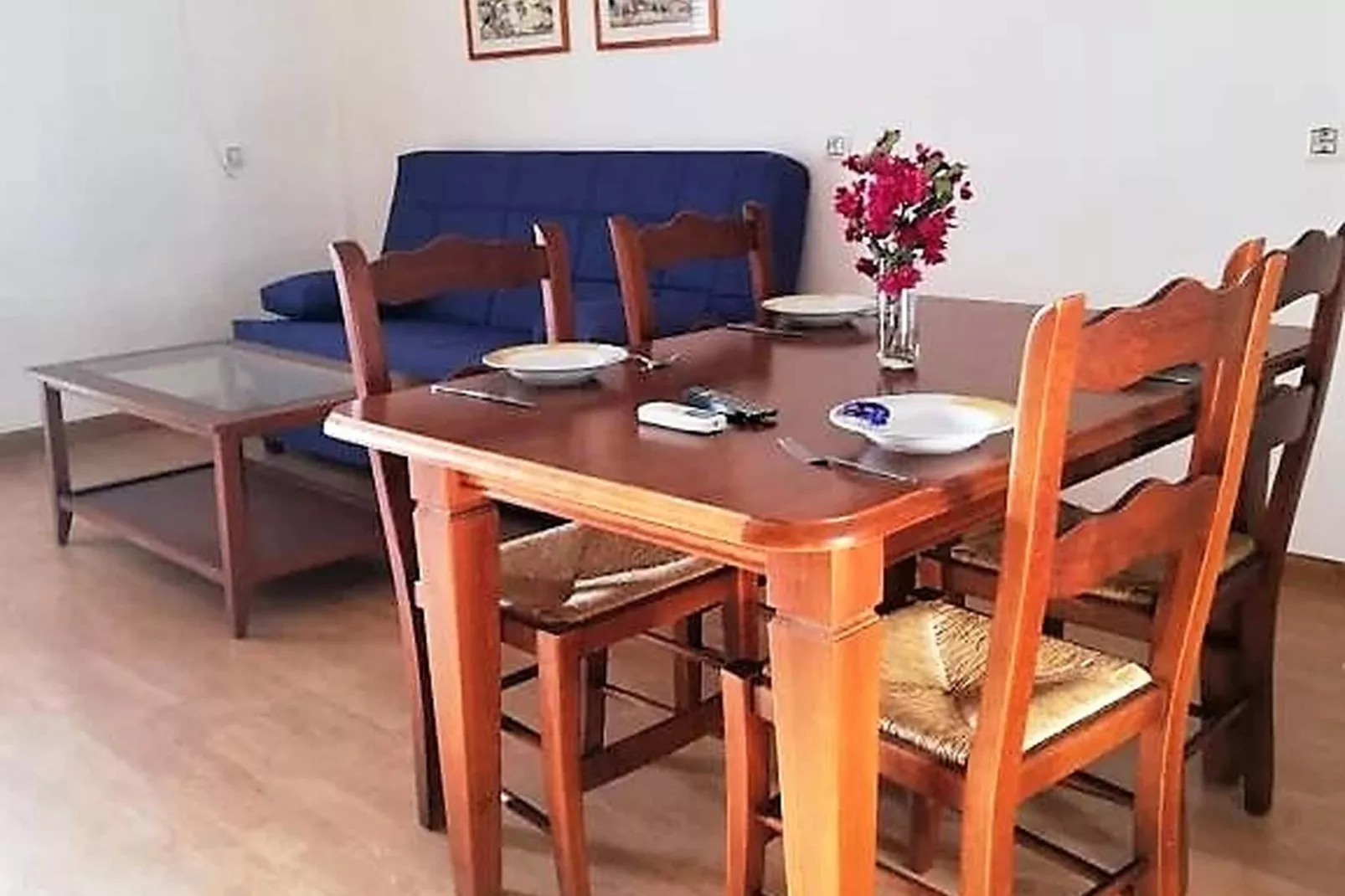 Natura World B1 con terraza privada-Living room
