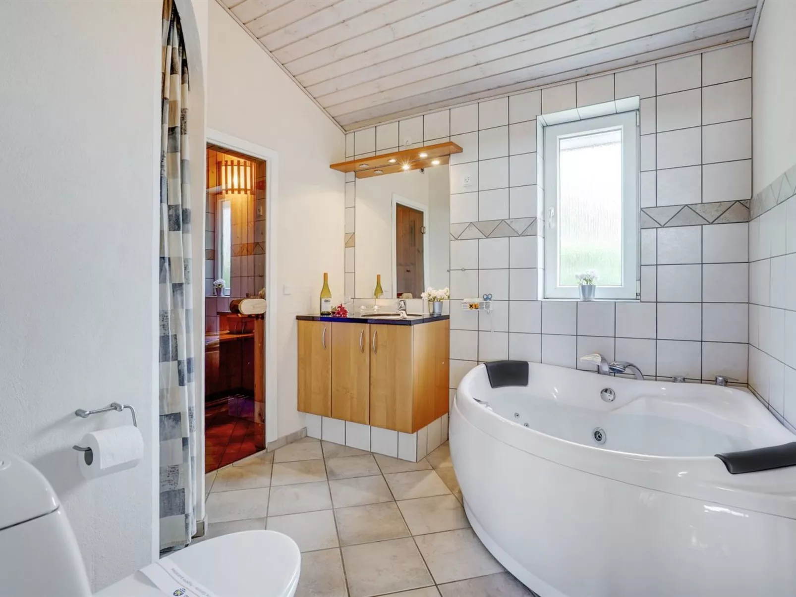 "Kajana" - 400m from the sea-Inside