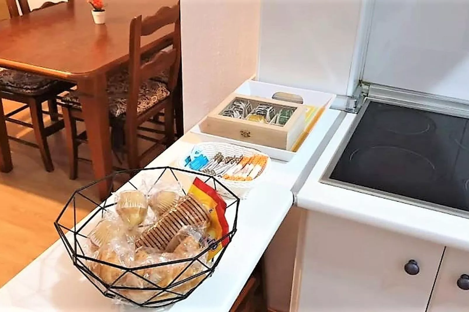 Natura World B1 con terraza privada-Kitchen