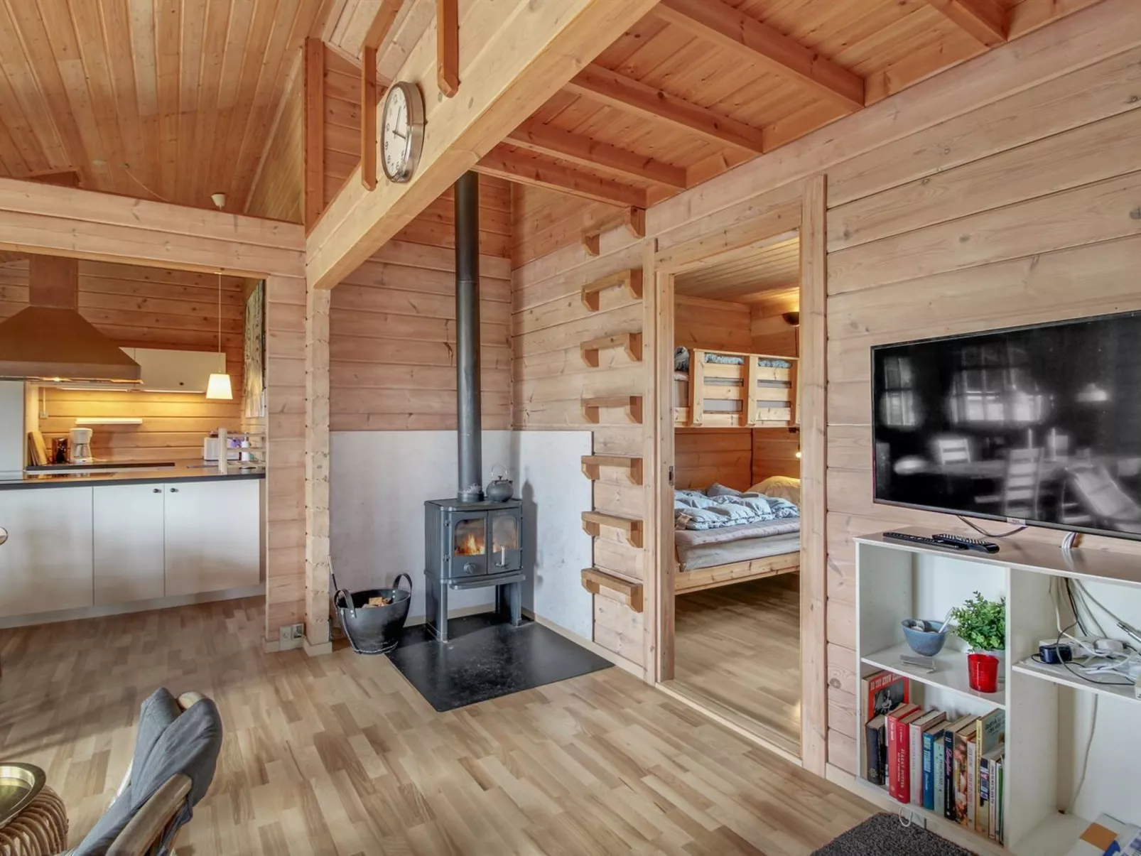 "Kersta" - 400m from the sea-Inside